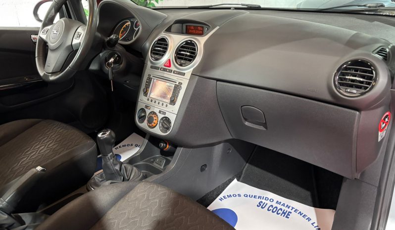 OPEL CORSA  1.2 GASOLINA 85CV lleno