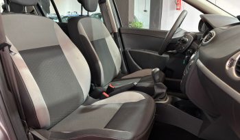 RENAULT CLIO 1.2 GASOLINA 75CV lleno