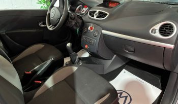 RENAULT CLIO 1.2 GASOLINA 75CV lleno